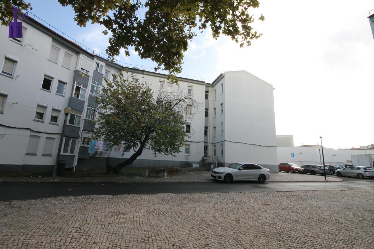 Lisbon South Apartment Екстериор снимка